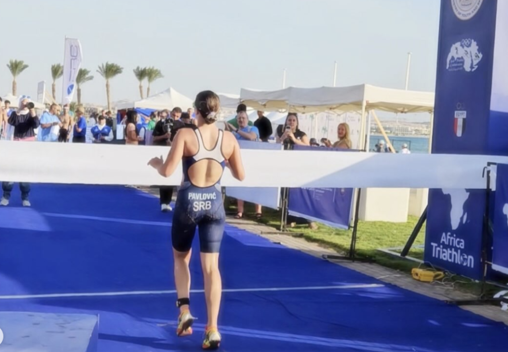 Srpski triatlon | Iva Pavlović šampionka Afričkog prvenstva u akvatlonu, Natalija Šešlija peta
